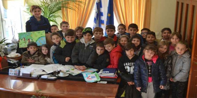 Επίσκεψη μαθητών στο Δήμο Σκύδρας